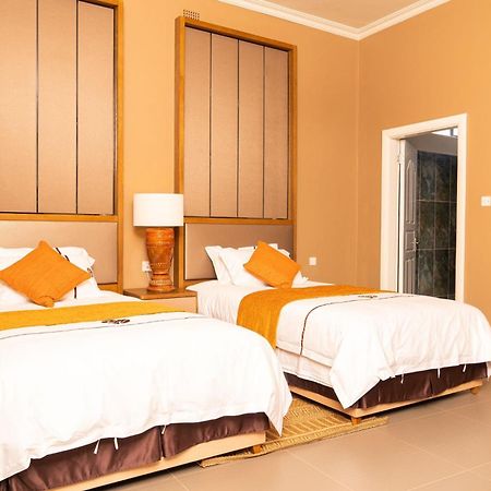 הארארה Ezulwini Villa Hotel מראה חיצוני תמונה